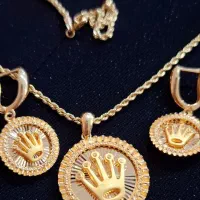 نیم ست گردنبند گوشواره طلا