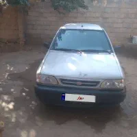 پراید نقره‌ای مدل ۹۰