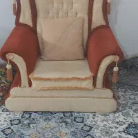 یک دست مبل هفت نفره