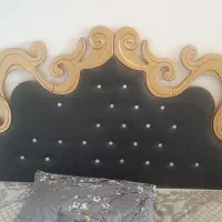 تخت دونفره جک دار همراه با تشک و دو پاتختی