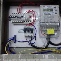 برقکار لاین های نوری تعمیرات وبرقکاری ساختمان