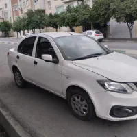 ساینا 402