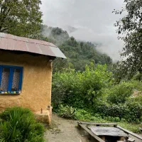 خانه ویلایی ۳۰۰ متری به قیمت اپارتمان