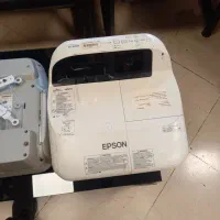 تخته هوشمند و پرژکتور