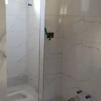 شاگرد کاشی کار