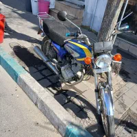 هوندا۱۲۵ کاربرات