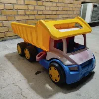 فروش کامیون بزرگ اسباب بازی