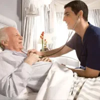 مراقب اقا شبانه روزی