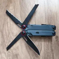 ابزار چندکاره swiss tech