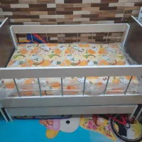 تخت گهواره کودک صحیح سالم بدون استفاده