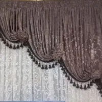 والن پرده کاملا سالم و در حدنو