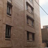 ۴۰ متر تکواحدی ، حیاط در اختیار ، شادمان
