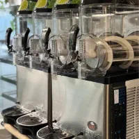 دستگاه یخ در بهشت ساز