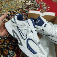 فروش یک جفت کتونی خارجی نو سایز ۴۳