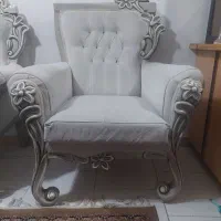 مبل کلاسیک نیلوفر نه نفره