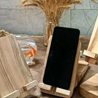هلدر موبایل چوبی