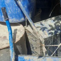فرغون وبشکه وتخته بنایی