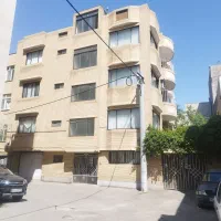 آپارتمان-135-متری-سه-خواب