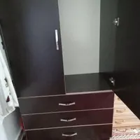 کمدلباس دارای دودر وسه کشو