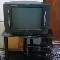میز وتلوزیون