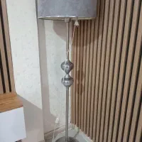آباژور ایستاده طوسی رنگ