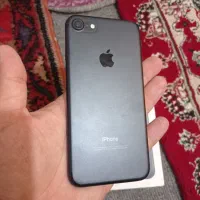 ایفون ۷ درحداک ۱۲۸گیگ