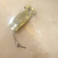 چاقو ضامن دار