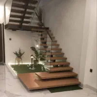 طراحی و اجرای انواع درب پارکینگی و پله های دوبلکسی