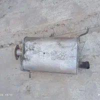 منبع اگزوز خودرو