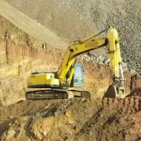 اجاره بیل مکانیکی توی میدهن.