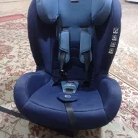 صندلی بچه گانه در حد نو
