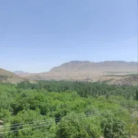 سوئیت کنار زاینده رود