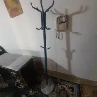 چوب لباسی ایستاده