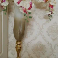 گل وگلدان