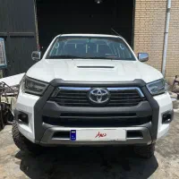 تویوتا هیلوکس