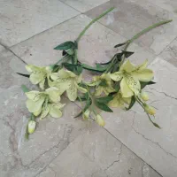 گل مصنوعی