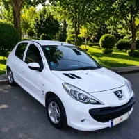 207 اتوماتیک