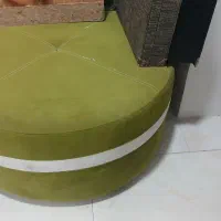فروش مبل ۴ نفره همراه با عسلی