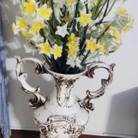 گل با گلدان