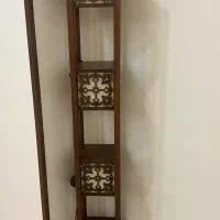 آباژور ایستاده