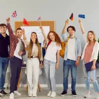 اتریش،کانادا و چین ** تحصیل