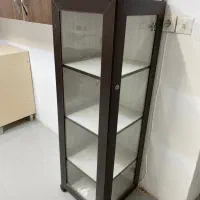 ویترین چهار طبقه شیک و تمیز