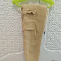 تعدادی لباس بچگانه