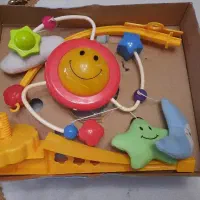 آویز موزیکال بالای تخت نوزاد