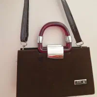 کیف قهوه ای