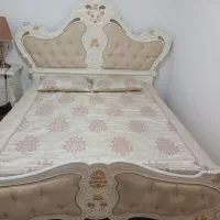 سرویس تخت خواب و تشک و پاتختی