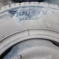 لاستیک نیسانی با رینگ در حد نو