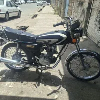 موتورسیکلت هوندا ۱۲۵ پارکینگی