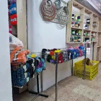 کارمند فروشگاه کاموا