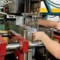 کارگر ساده خانم یا آقا